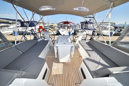 Oceanis 46.1 | yacht charter Croatia | Travelboat