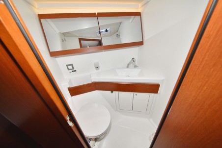 Oceanis 46.1 | yacht charter Croatia | Travelboat