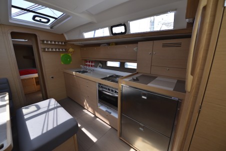 Dufour 460 GL | Yacht Charter Italy | Travelboat