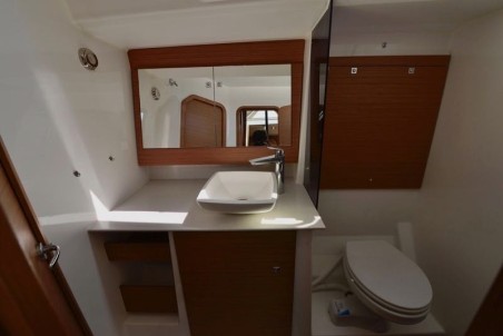 Dufour 520 GL | Yacht Charter Italy | Travelboat