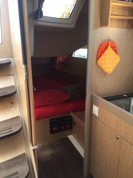 Beneteau Oceanis 41.1 | Yacht Charter Italy | Travelboat