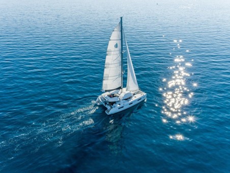 Lagoon-Bénéteau Lagoon 46 - 4 + 2 cab. Galeb