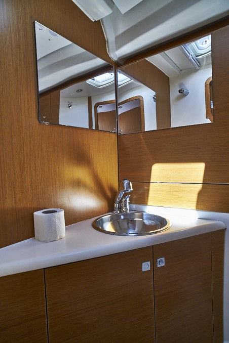 Jeanneau Jeanneau 53 - 5 + 1 cab. Tina