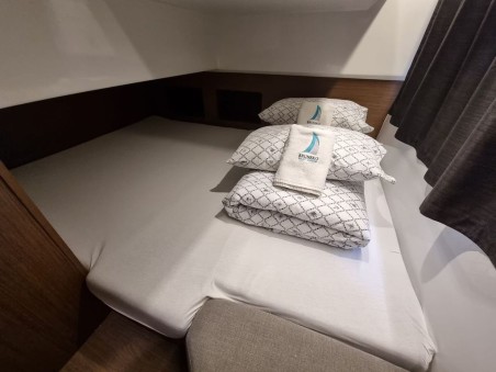 Antares 9 OB | Yacht Charter Croatia | Travelboat