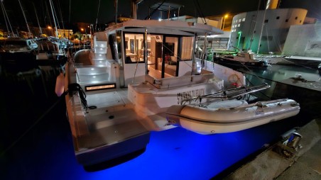 Bali 4.2 - 4 + 1 cab. | Yacht Charter Croatia | Travelboat