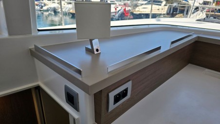 Bali 4.2 - 4 + 1 cab. | Yacht Charter Croatia | Travelboat