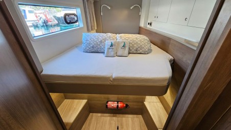 Bali 4.2 - 4 + 1 cab. | Yacht Charter Croatia | Travelboat