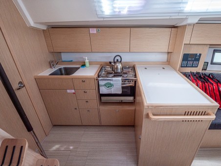 Bavaria Yachtbau Bavaria C38 Windchaser