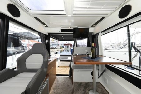 Jeanneau Merry Fisher 895 - 2 cab. Time Out