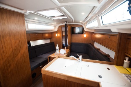 Bavaria Yachtbau Bavaria Cruiser 34 Style - 3 cab. Neo