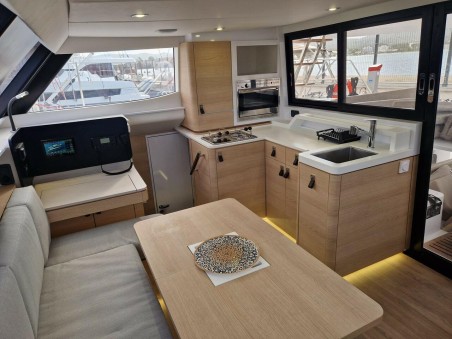 Aventura Catamarans Aventura 37 Hakuna