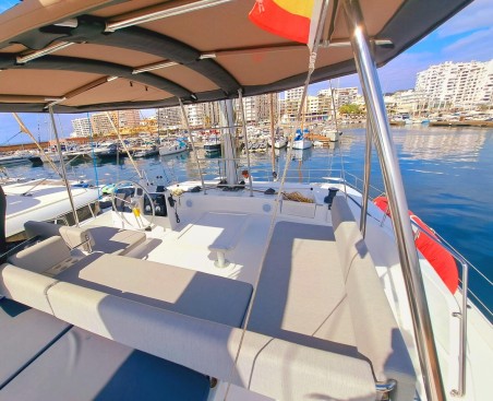 Catana Group Bali 4.6 - 5 + 2 cab. Loba Do Mar