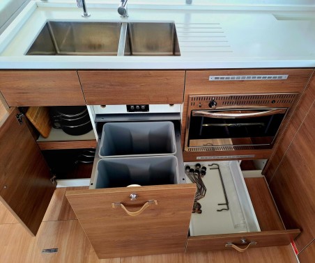 Catana Group Bali 4.6 - 5 + 2 cab. Loba Do Mar