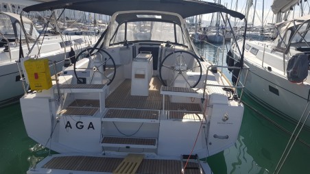 Bénéteau Oceanis 38.1 Aga