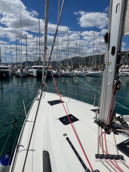 Bavaria Yachtbau Bavaria Cruiser 41 - 3 cab. Enja