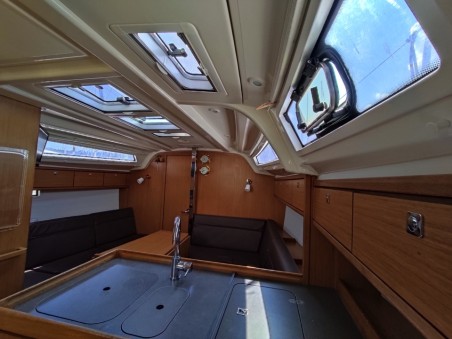 Bavaria Yachtbau Bavaria 37 Cruiser Andrelli