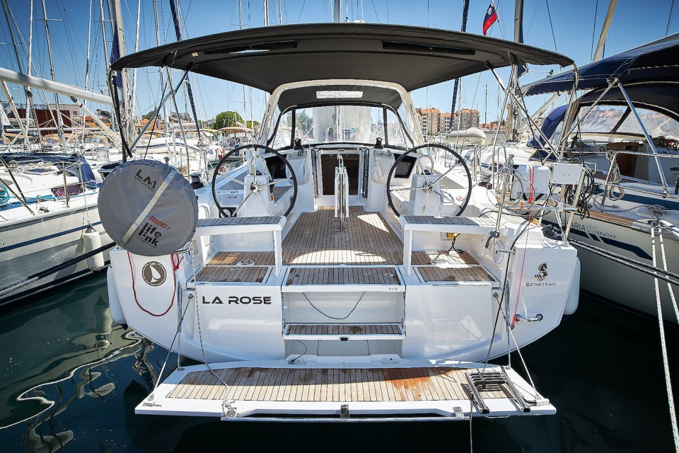 Bénéteau Oceanis 38.1 La Rose