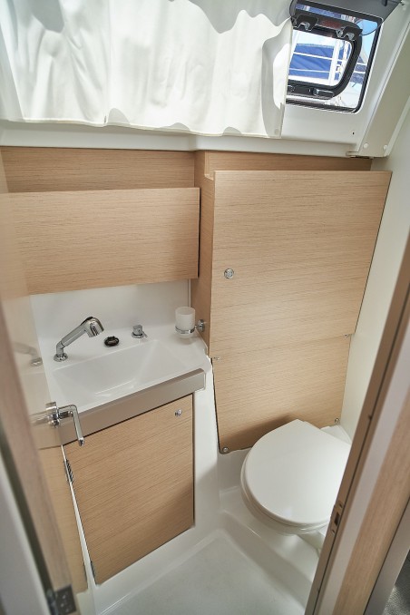 Bénéteau Oceanis 38.1 La Rose