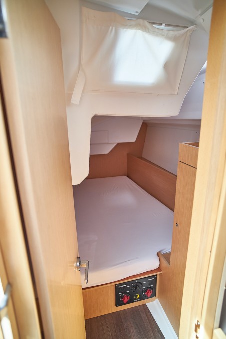 Bénéteau Oceanis 38.1 Mici