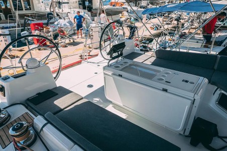 Jeanneau Jeanneau 54 - 5 + 1 cab. El Yelmo