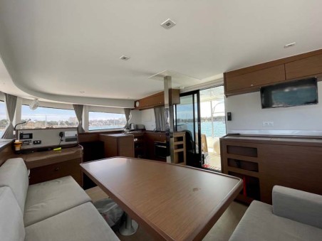 Lagoon-Bénéteau Lagoon 42 - 4 + 2 cab. DayElli