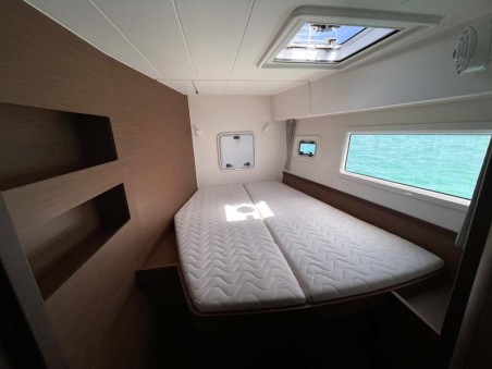 Lagoon-Bénéteau Lagoon 42 - 4 + 2 cab. DayElli
