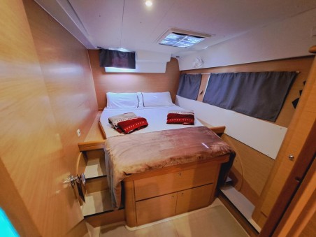 Lagoon-Bénéteau Lagoon 421 - 4 + 2 cab. The Mob