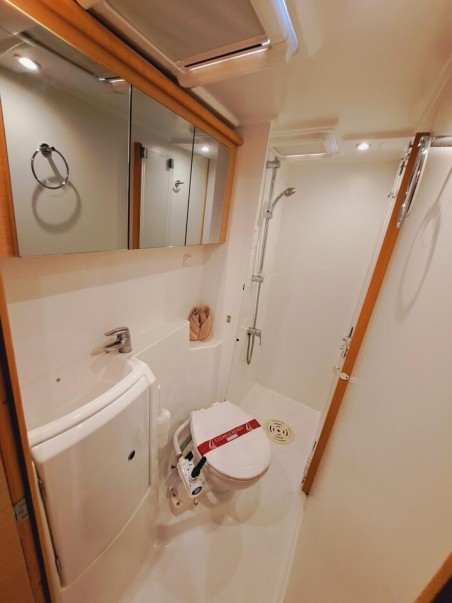 Lagoon-Bénéteau Lagoon 421 - 4 + 2 cab. The Mob