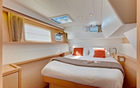 Lagoon-Bénéteau Lagoon 450 F - 4 + 1 cab. BigElli