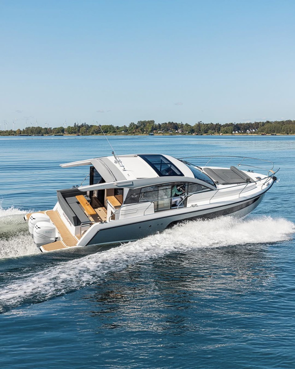 Sealine Sealine C335 Min Maity