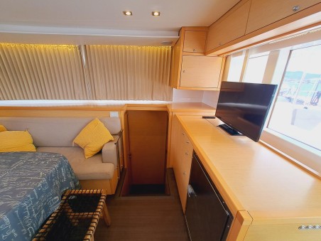 Lagoon-Bénéteau Lagoon 450 F - 4 + 1 cab. Lluna