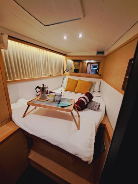 Lagoon-Bénéteau Lagoon 450 F - 4 + 1 cab. Lluna