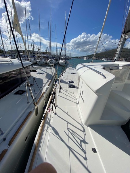 Lagoon-Bénéteau Lagoon 450 F - 4 + 2 cab. Double elli