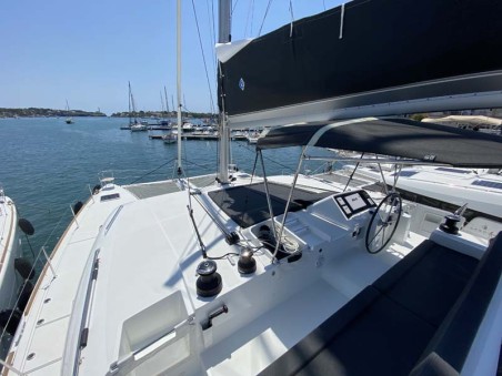 Lagoon-Bénéteau Lagoon 450 F - 4 + 2 cab. Dreamelli