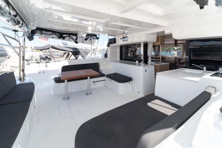 Lagoon-Bénéteau Lagoon 46 - 4 + 2 cab. Movelli