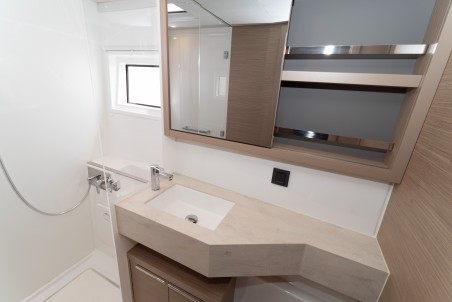 Lagoon-Bénéteau Lagoon 46 - 4 + 2 cab. Spezielli