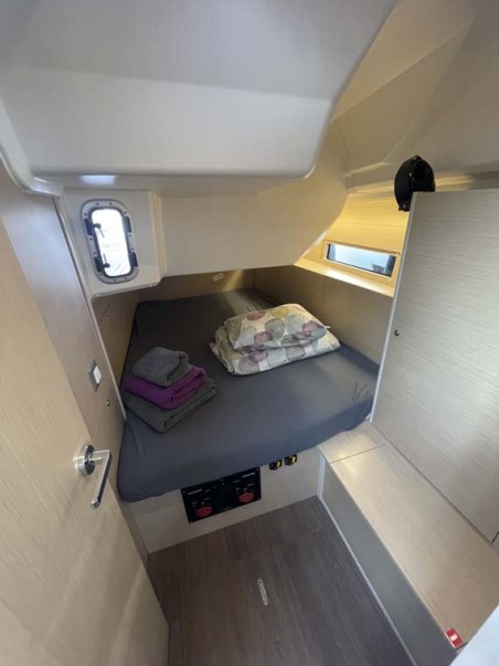 Oceanis 40.1 | Czarter jachtu Hiszpania | Travelboat