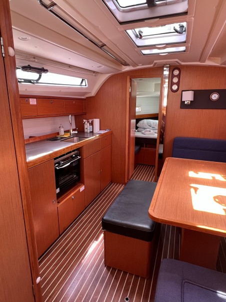 Bavaria Yachtbau Bavaria Cruiser 41 - 3 cab. Enja