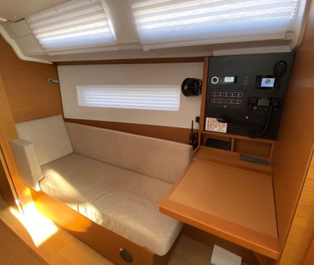 Jeanneau Sun Odyssey 380 - 3 cab. 4 elli
