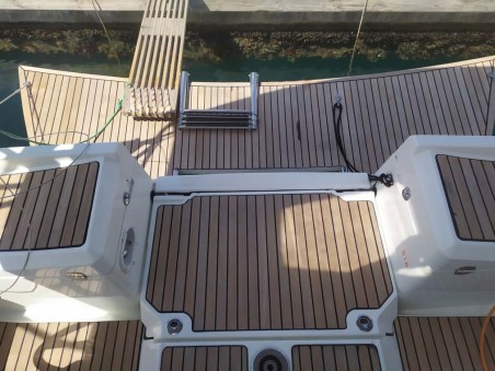 Jeanneau Sun Odyssey 389 živjelli