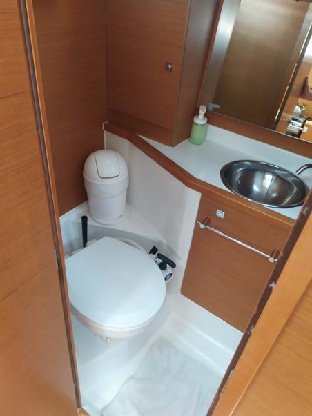Jeanneau Sun Odyssey 389 živjelli