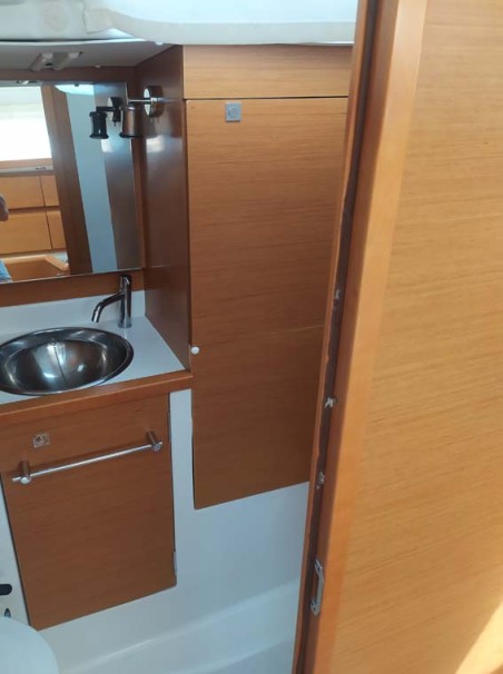 Jeanneau Sun Odyssey 389 živjelli