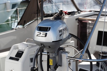 Sun Odyssey 410 | Czarter jachtu Hiszpania | Travelboat