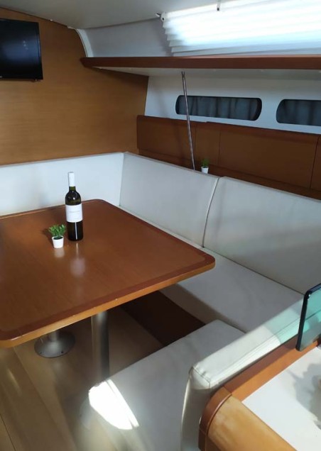 Jeanneau Sun Odyssey 419 - 3 cab. Mango Tango