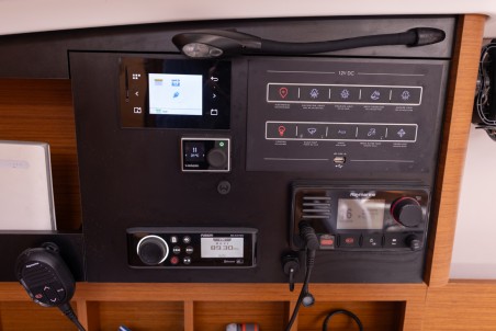 Jeanneau Sun Odyssey 410 - 3 cab. Lumina