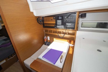 Jeanneau Sun Odyssey 440 - 4 cab. UwElli