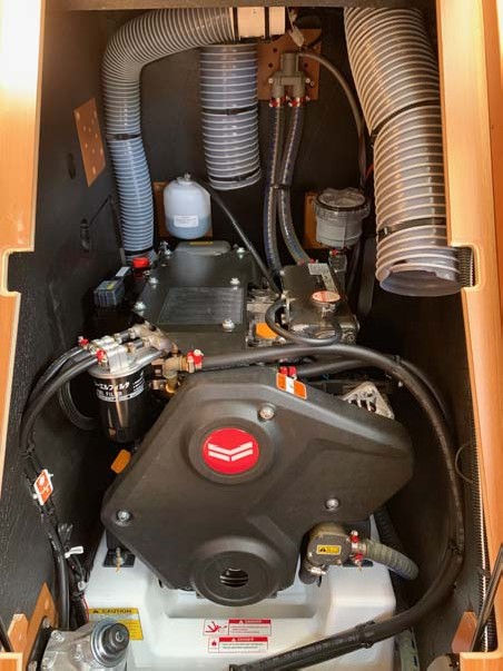 Jeanneau Sun Odyssey 440 - 4 cab. UwElli