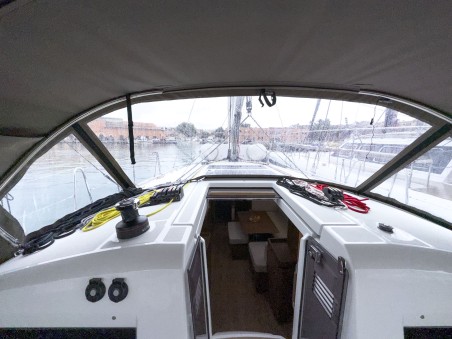Jeanneau Sun Odyssey 440 - 4 cab. tam elli