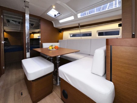 Jeanneau Sun Odyssey 440 - 4 cab. tam elli