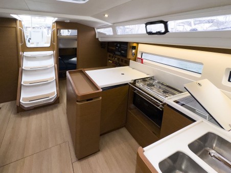 Jeanneau Sun Odyssey 440 - 4 cab. tam elli
